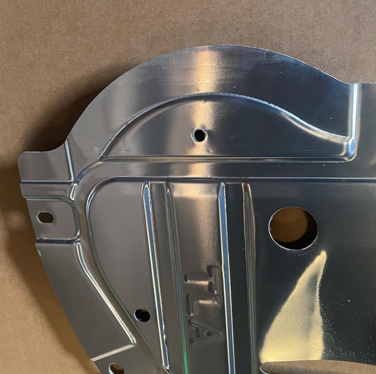 自働車の底のエンジンの保護板はホンダの17-21CRVのエンジンの下の保護板のアルミ板に適用します