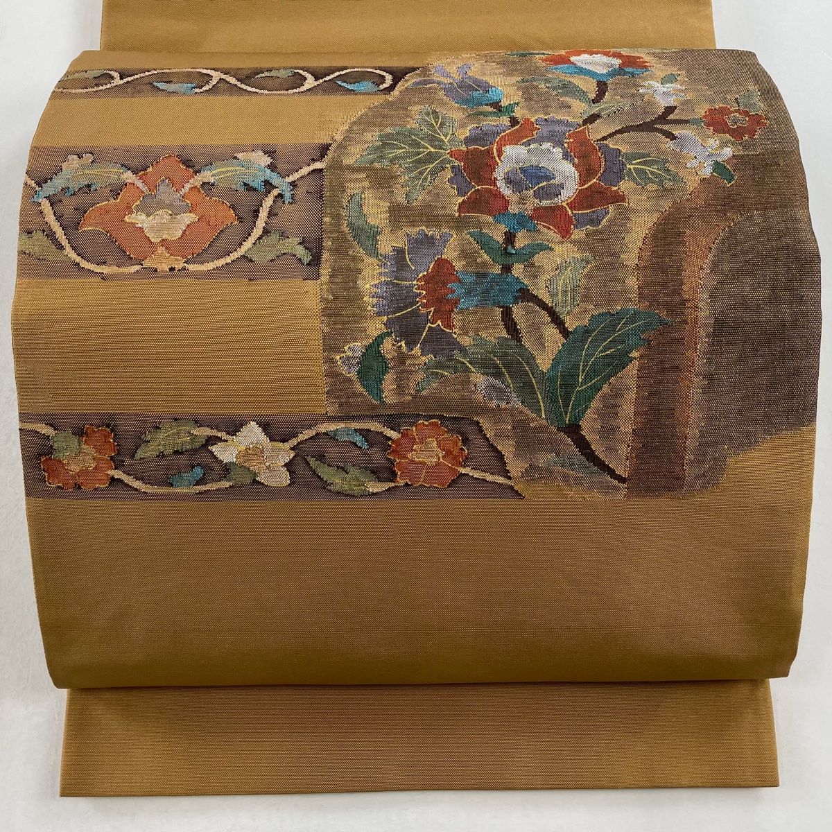 半幅帯 美品 名品 縞 幾何学 山吹茶色 正絹 中古 半幅帯 美品 名品 縞 幾何学 山吹茶色 正絹 中古 半幅帯 美品