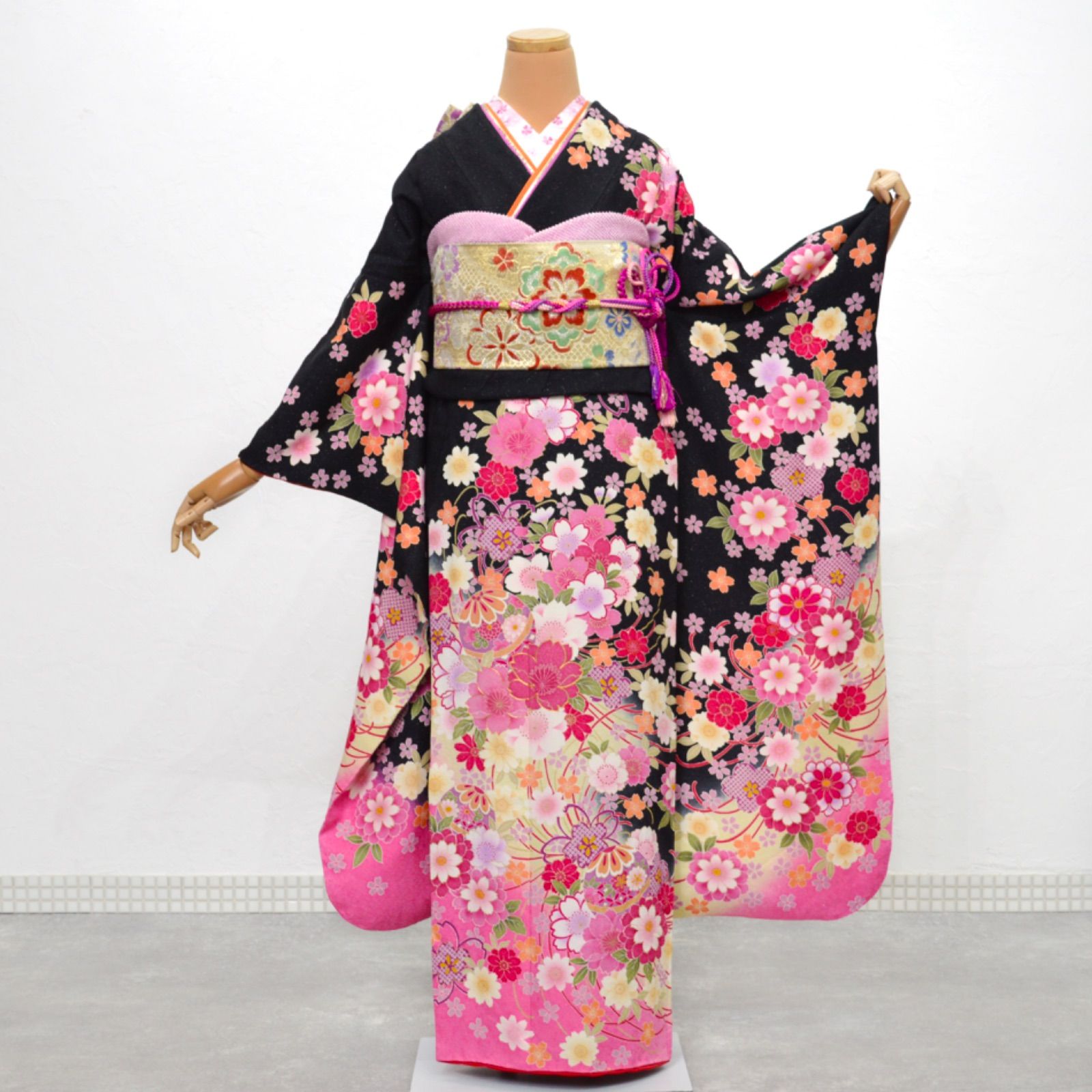 振袖のフリマアイテム一覧 《訳あり特価Used品》正絹 振袖フルセット S