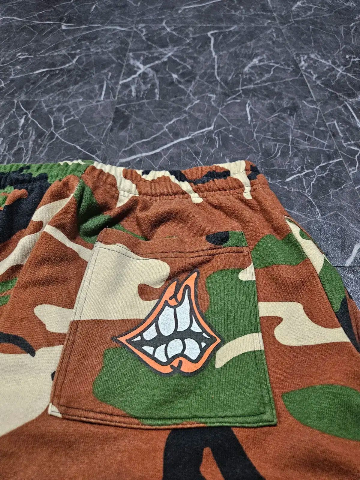 M CHROME HAEATS(クロムハーツ) マティ・ボーイ カモフラ カーゴ