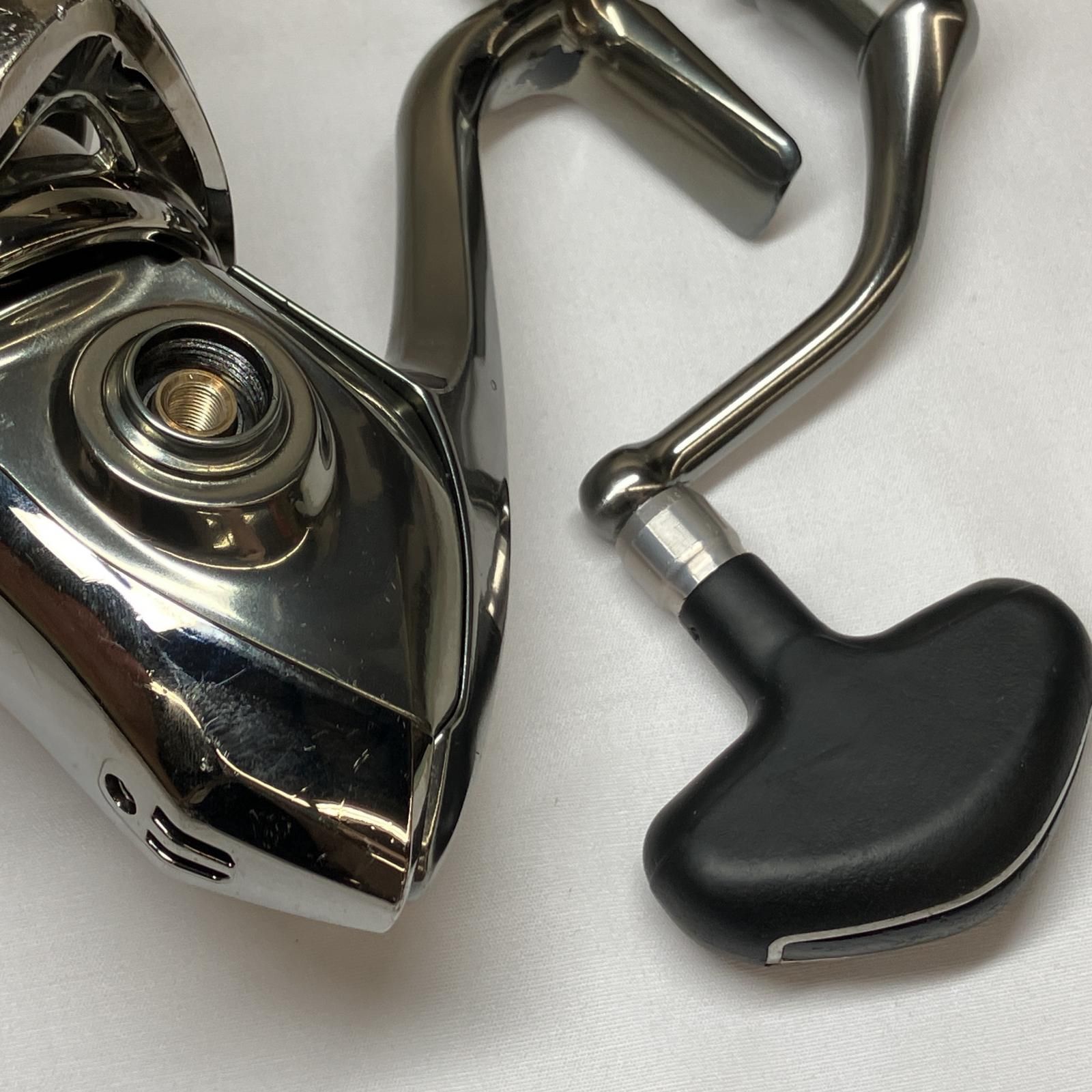 △△SHIMANO シマノ スピニングリール 18ステラ4000J 本体のみ キズ有  