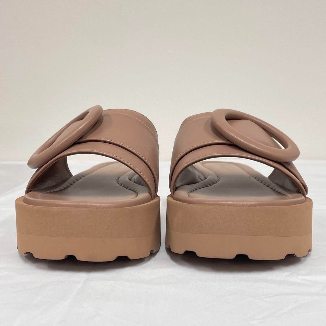 サンダル ブラウン