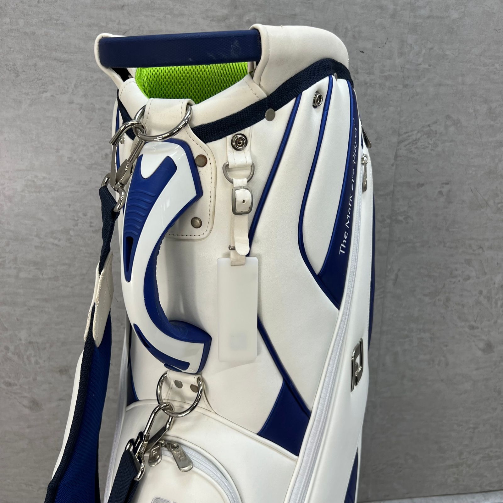 バック アイテム