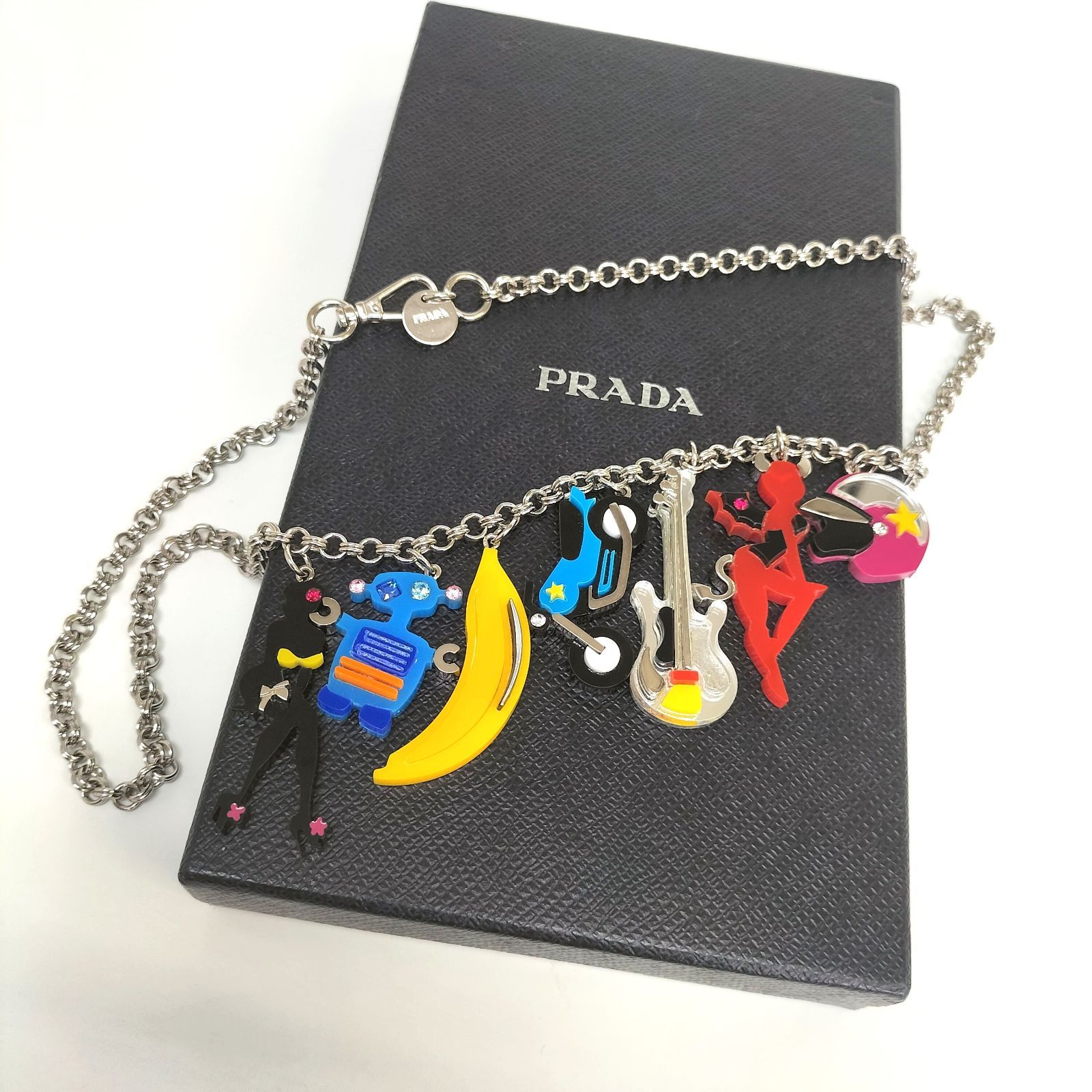 希少♡ PRADA プラダ パロットモチーフ デザインベルト プラチェーン