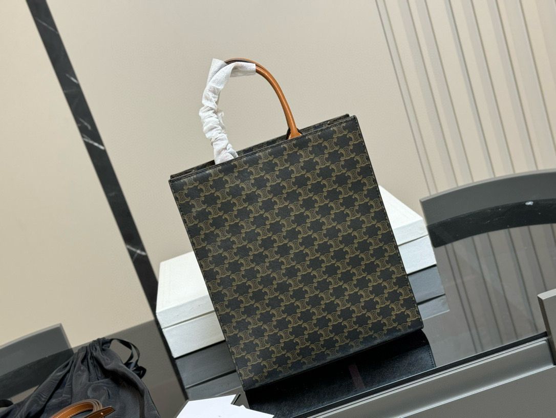 セリーヌ 凱旋門 ショッピングバッグ ブラック トートバッグ 日本直送 名牌中古包 】CELINE セリーヌ 凱旋門 レザー トート