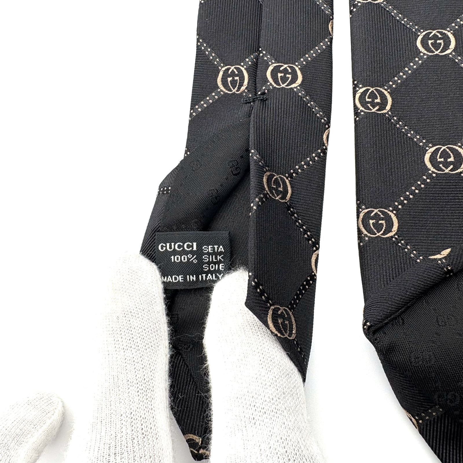 ✨️現行タグ✨️GUCCI グッチ ネクタイ GG柄 ブラック ロゴ 未使用級 タグ付/未使用 】GUCCI グッチ ネクタイ GG柄 ブラック - メルカリ