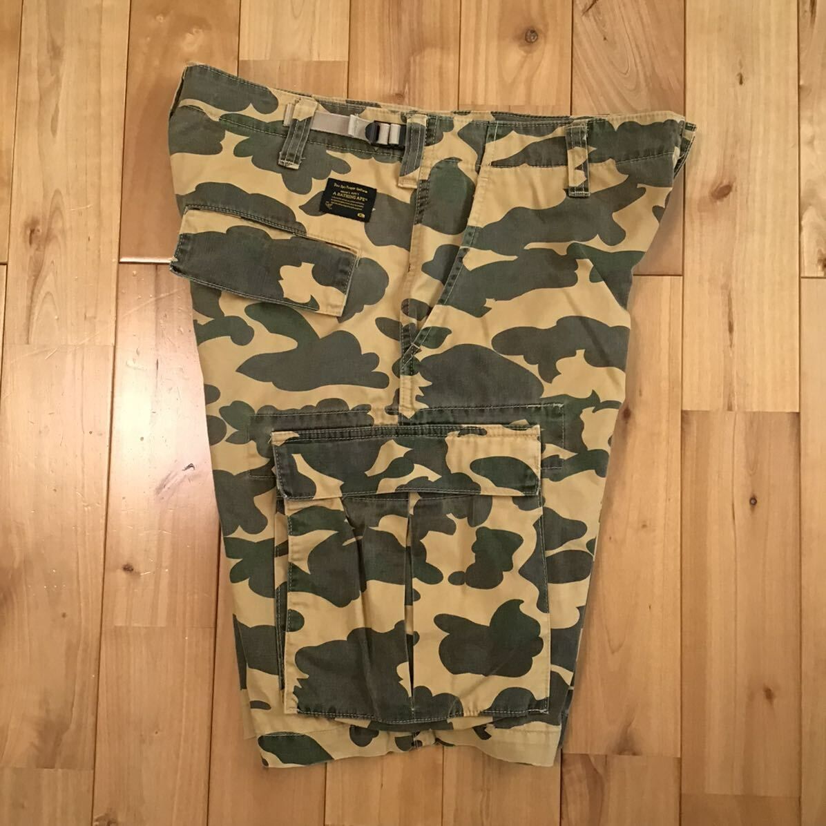 1st camo yellow カーゴ ハーフパンツ Sサイズ a bathing ape BAPE shorts エイプ ベイプ アベイシングエイプ 迷彩 ショーツ NIGO