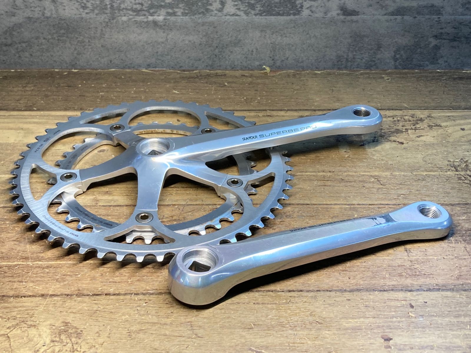 JH689 サンツアー SUNTOUR シュパーブプロ SUPERBE PRO コッタレス アルミ クランクセット 172.5mm 52|39T