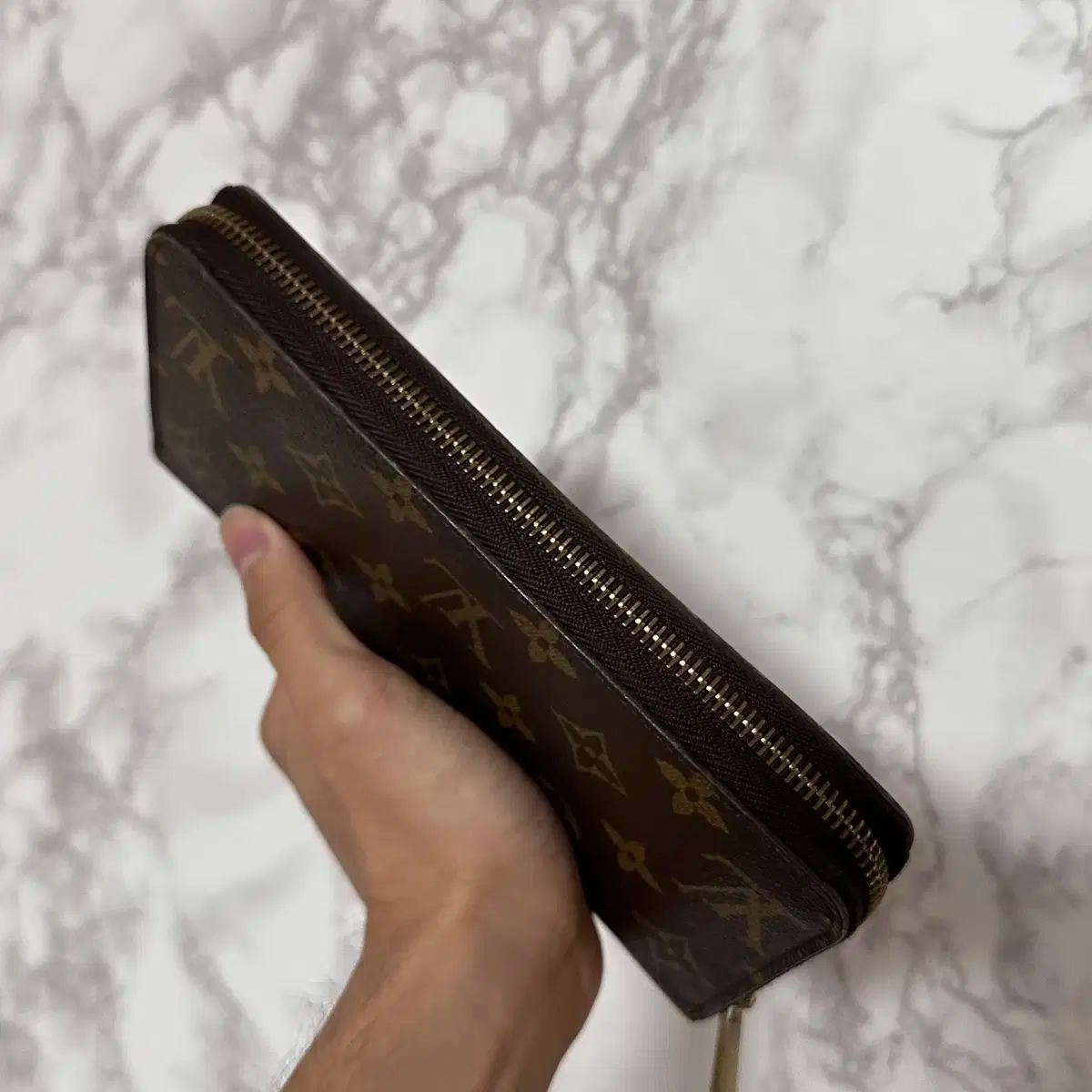 未使用に近い ルイヴィトン モノグラム 三つ折り長財布