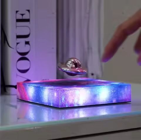室内小物です UFOのナイトランプ UFOナイトランプ UFOナイトライト UFOライト ナイトランプ ナイトライト LEDライト LEDランプ インテリア照明 照明 インテリアライト ライト ランプ デスクライト