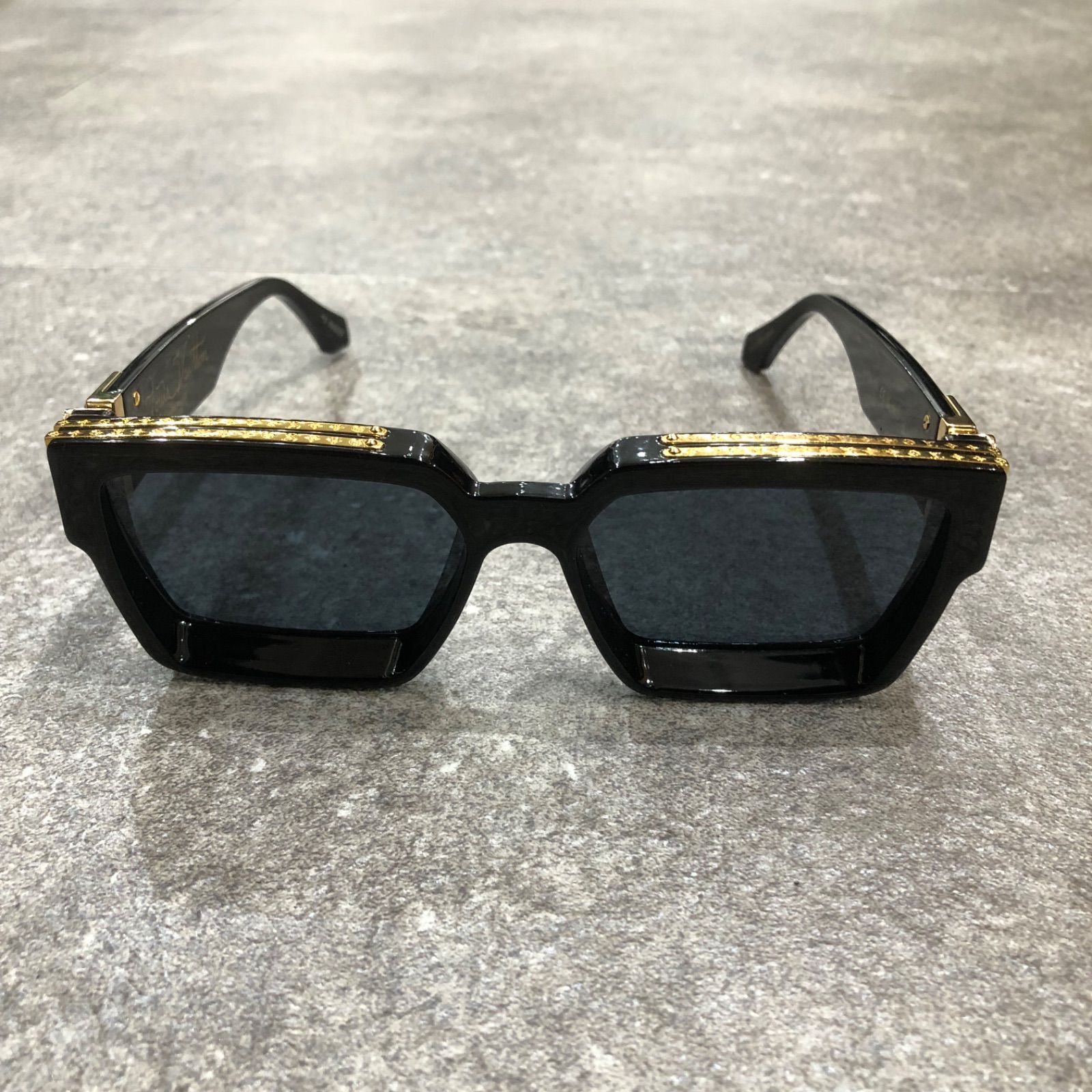 LOUIS VUITTON 1.1 ミリオネア サングラス 眼鏡 ルイヴィトン Z1165E