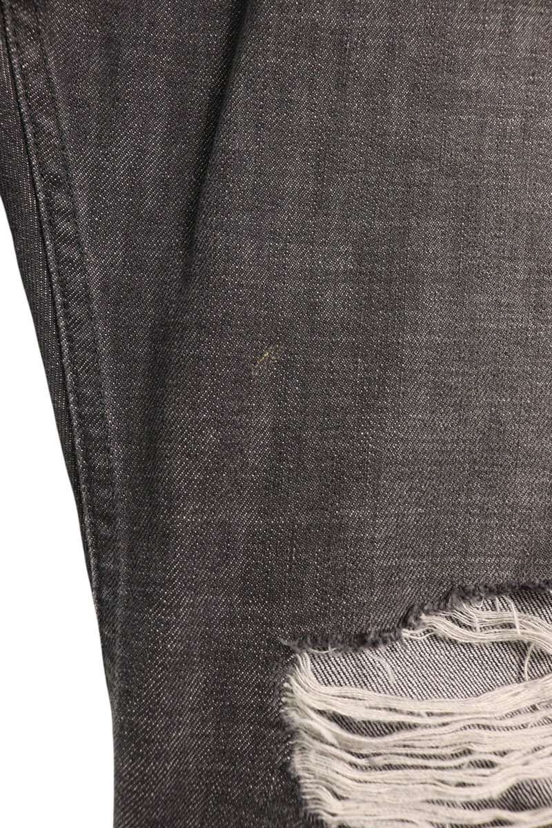 バレンシアガ 22SS 697834 TXE06 デストロイ加工デニムパンツ バレンシアガ 22SS 697834 TXE06 デストロイ加工デニムパンツ
