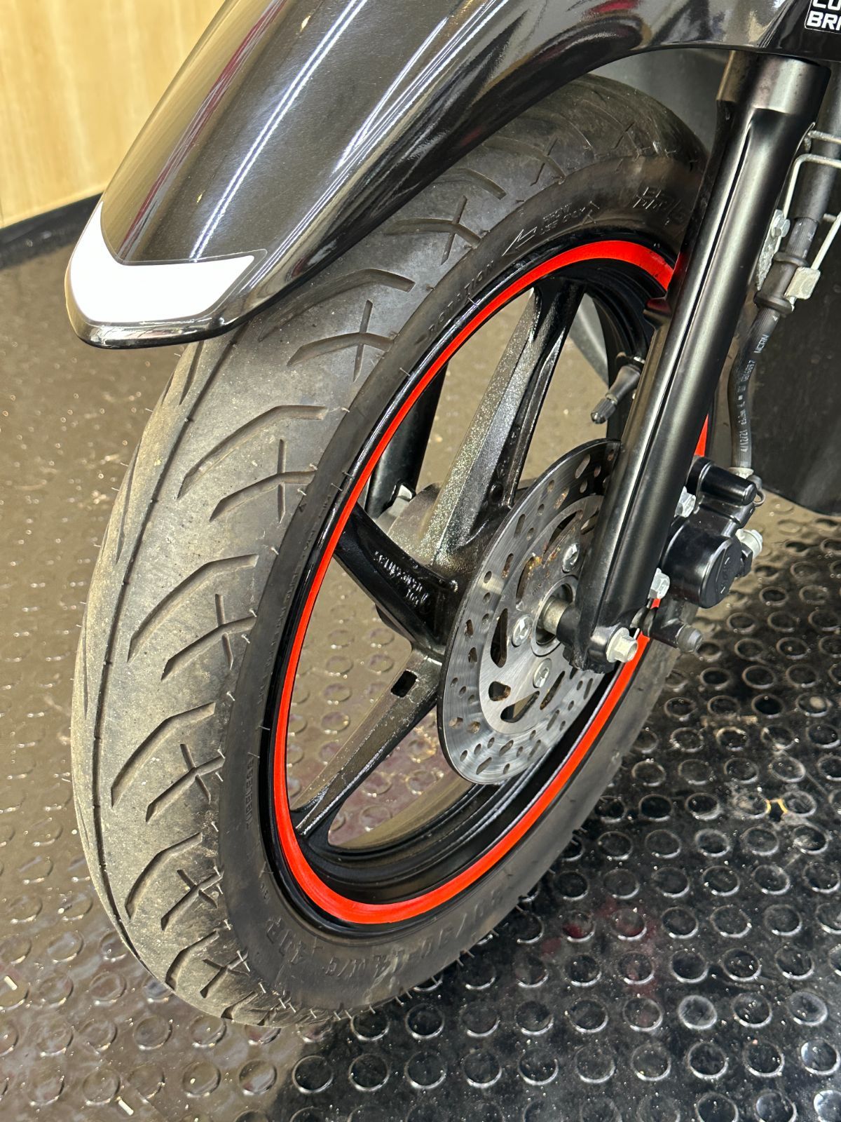 スズキ SUZUKI