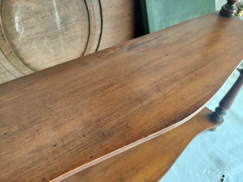 フランス アンティーク 装飾付き ディスプレイ 木製 シェルフ 3段 1900年 MARWIL-DEMENAGEMENTS_CH