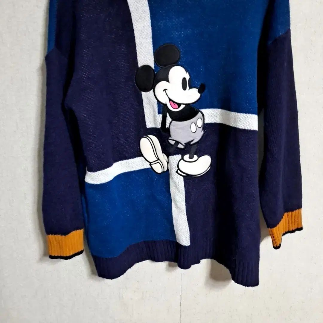 Disney(ディズニー) ミッキーマウス ニット セーター L