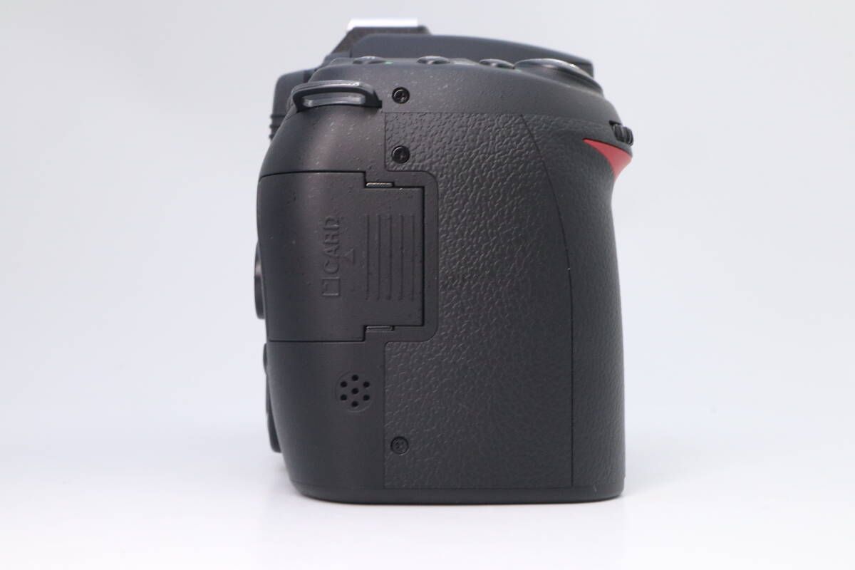 Nikon D90 ボディ(1230万画素) ブラック ニコン デジタル一眼