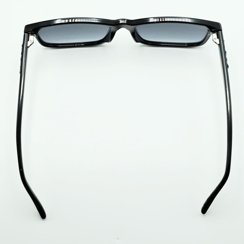 グラデーションレンズ サングラス