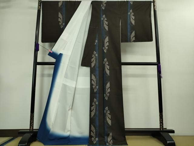 平和屋着物 上 本場大島紬 9マルキ 古代染色純泥染 花蝶文 牧絹織物謹製 証紙付き DZAA9093kh5