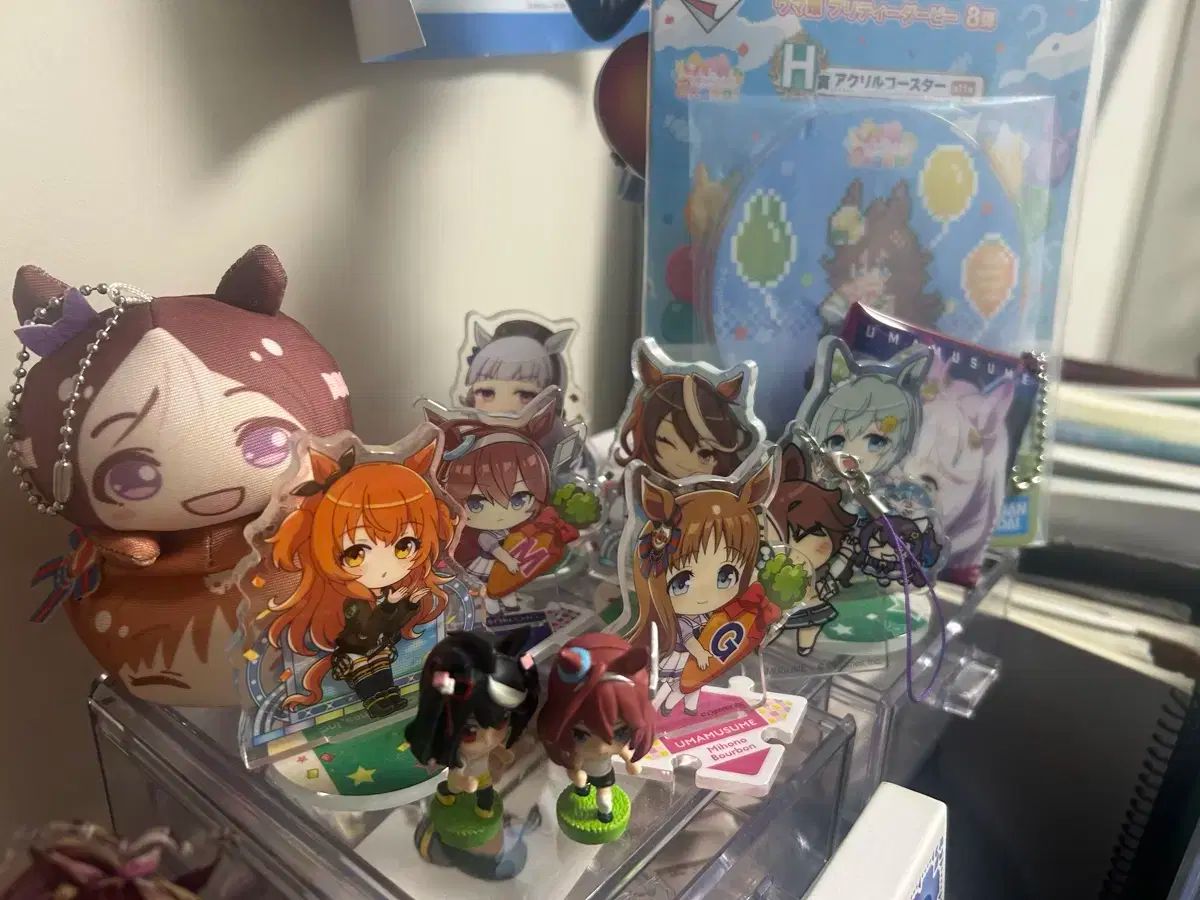 ウマ娘 サイストア】ウマ娘 プリティーダービー 公式 缶バッジ 制服ver