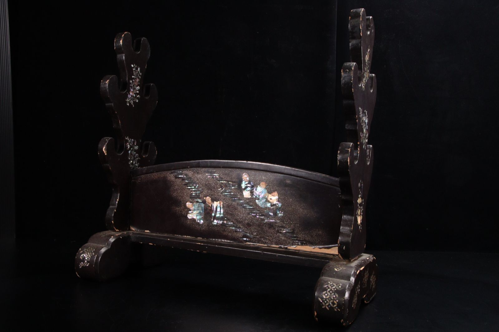 黒漆 螺鈿細工 賢人草花文刀掛 50cm 細密細工 萩 武具骨董 唐物 骨董