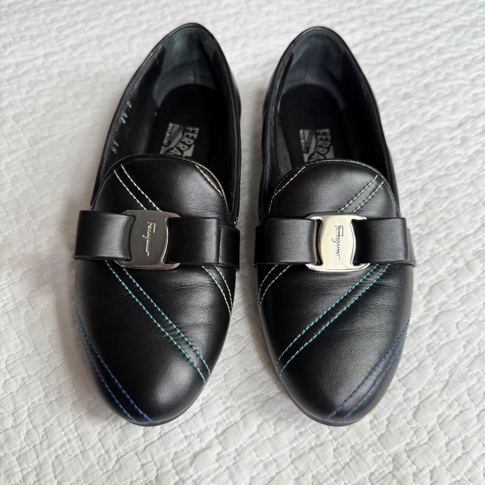 ✨極美品✨ サラヴァトーレ フェラガモ ローファー ヴァラ シボ革 ブラック 美品 SalvatoreFerragamo サルヴァトーレフェラガモ ヴァラ
