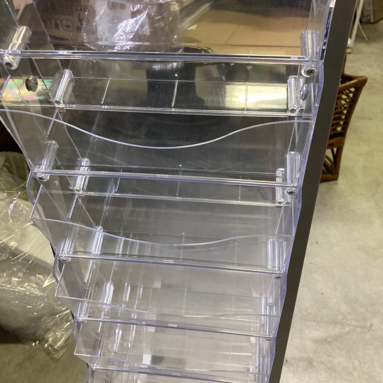 トヨダプロダクツ カタログスタンド 店舗用チラシラック A4 1列