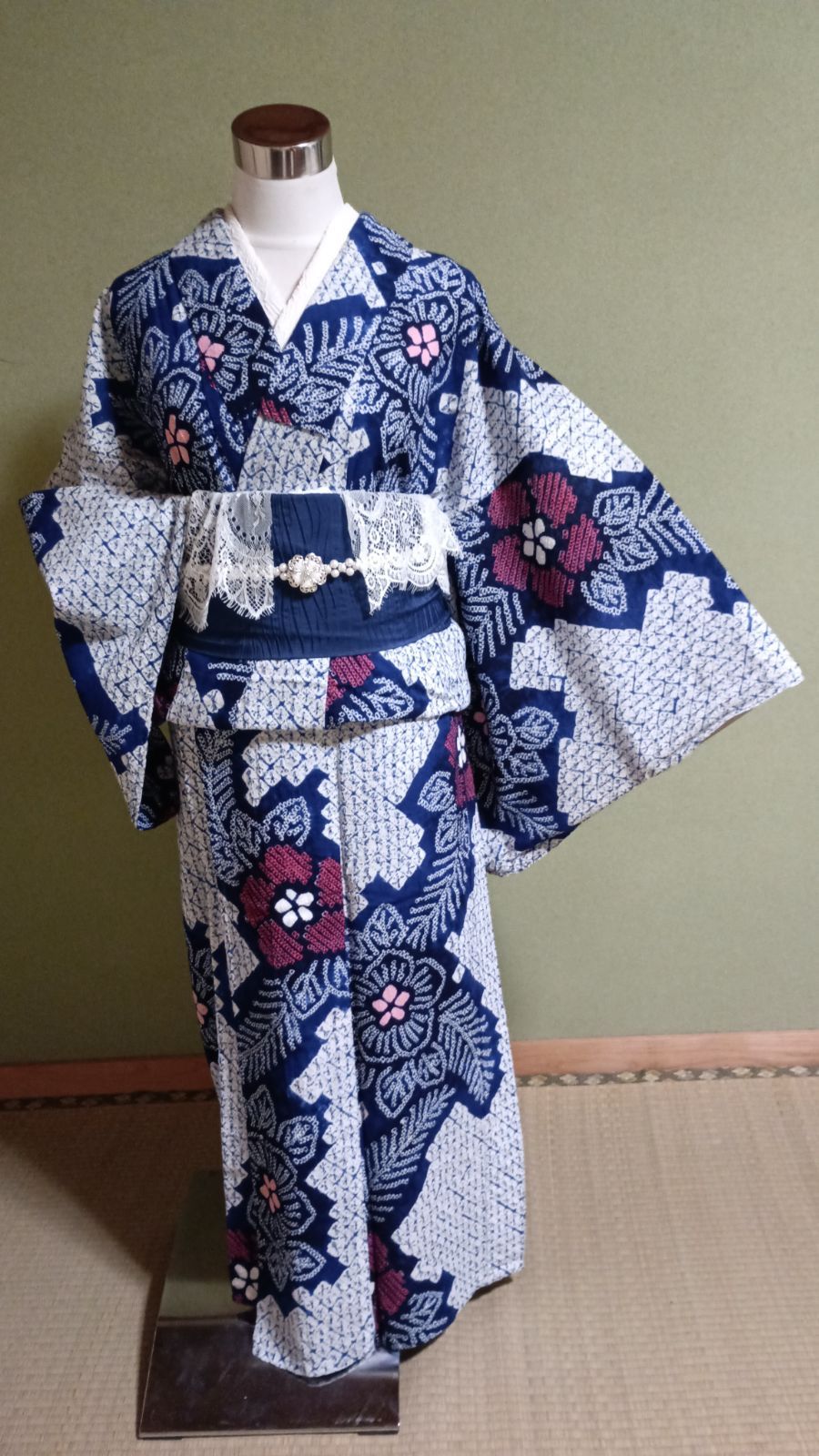 平和屋本店□極上 夏物 浴衣 有松鳴海絞り 草花文 綿 逸品  