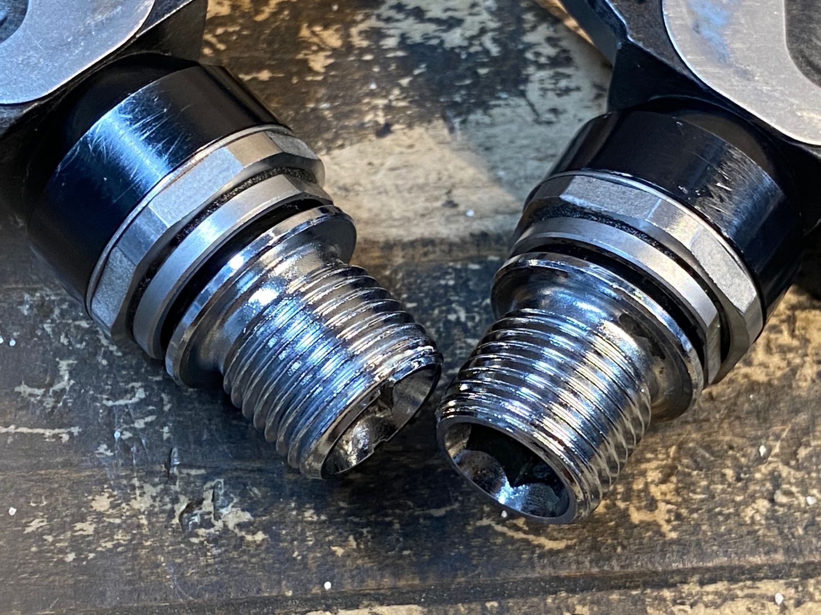 JB684 シマノ SHIMANO デュラエース DURA-ACE PD-R9100 ビンディング