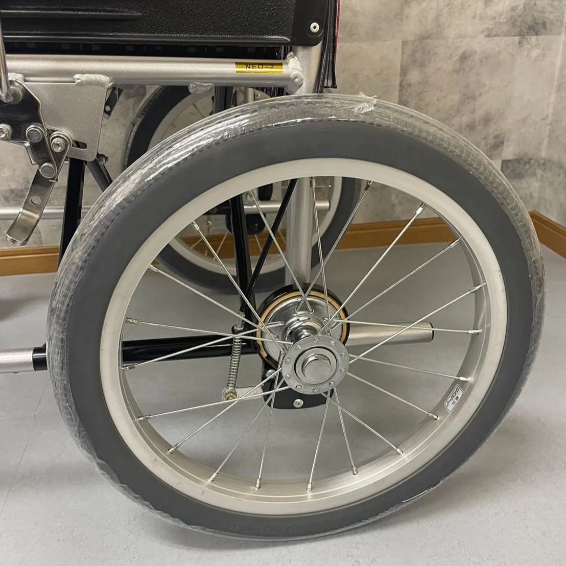 NEO-2 NISSIN 日進医療機器 介助式 車椅子 中古 介護用品