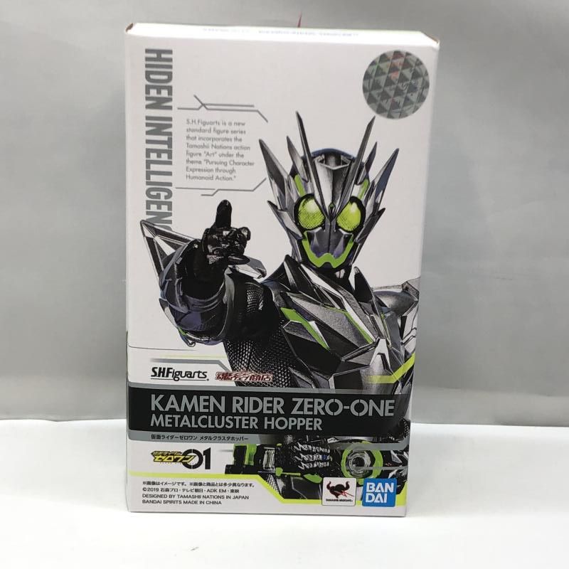 中古】バンダイ S.H.Figuarts 仮面ライダーゼロワン メタルクラスタ