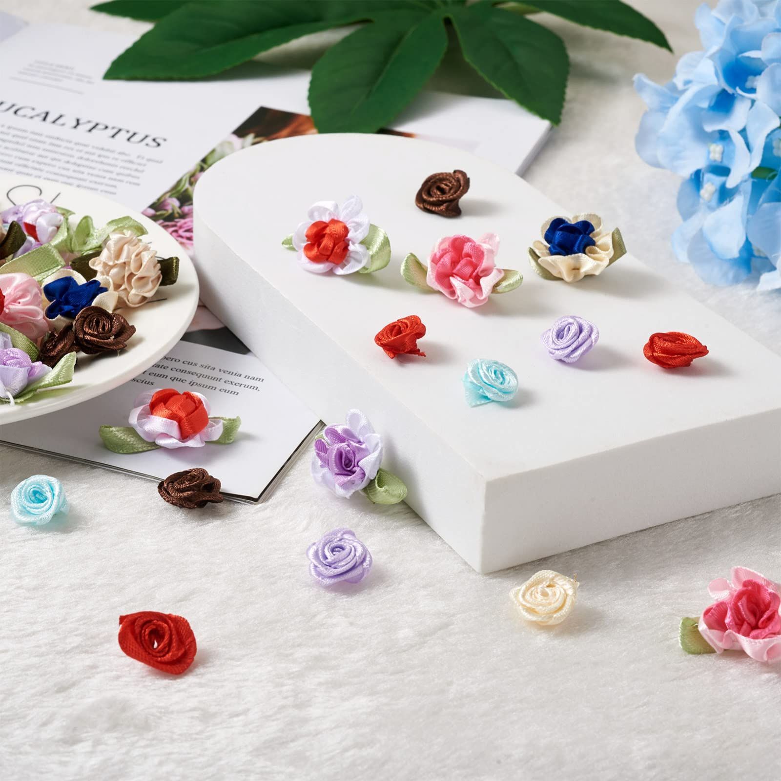新着商品】ポリエステル製 布花 薔薇 花型 造花 フラワー カラフル 