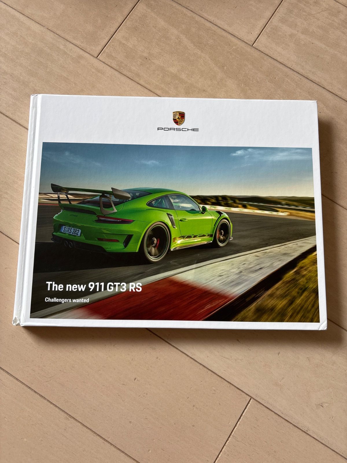 ポルシェ　911GT3RS　日本語カタログ Porsche 911 GT3 RS | ポルシェジャパン