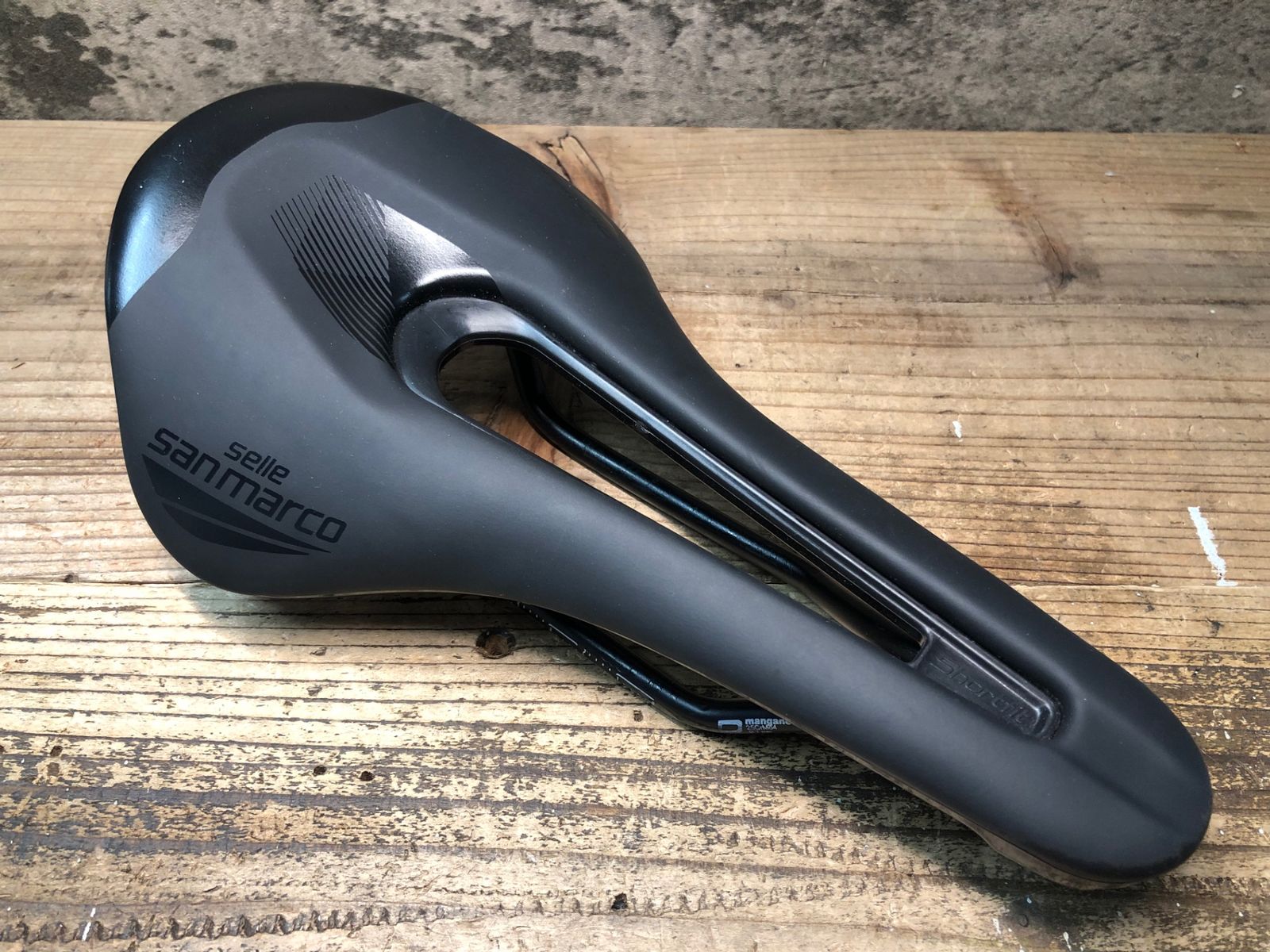 JH891 セラサンマルコ selle san marco SHORTFIT 2.0 DYNAMIC サドル 黒 マンガネーゼレール
