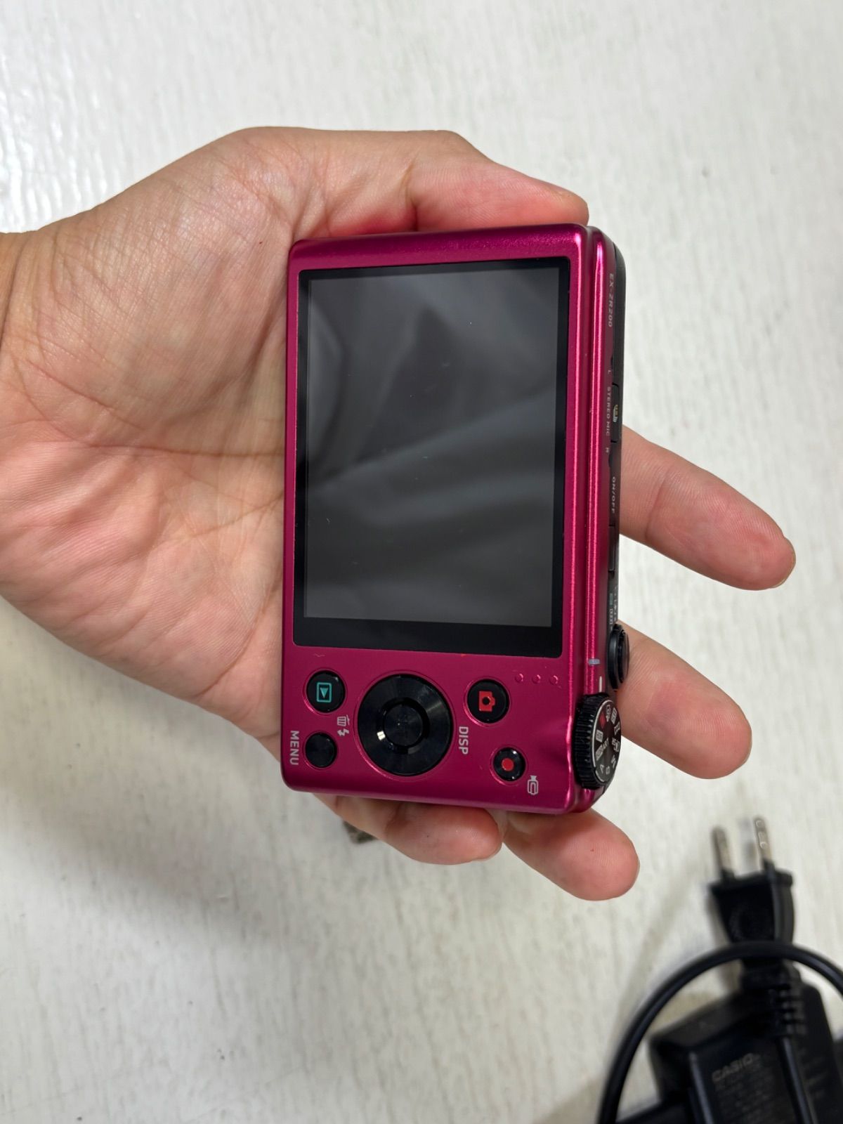  CASIO EX-ZR 200 カシオ デジカメ ピンク コンパクトデジタルカメラ デジタルカメラ