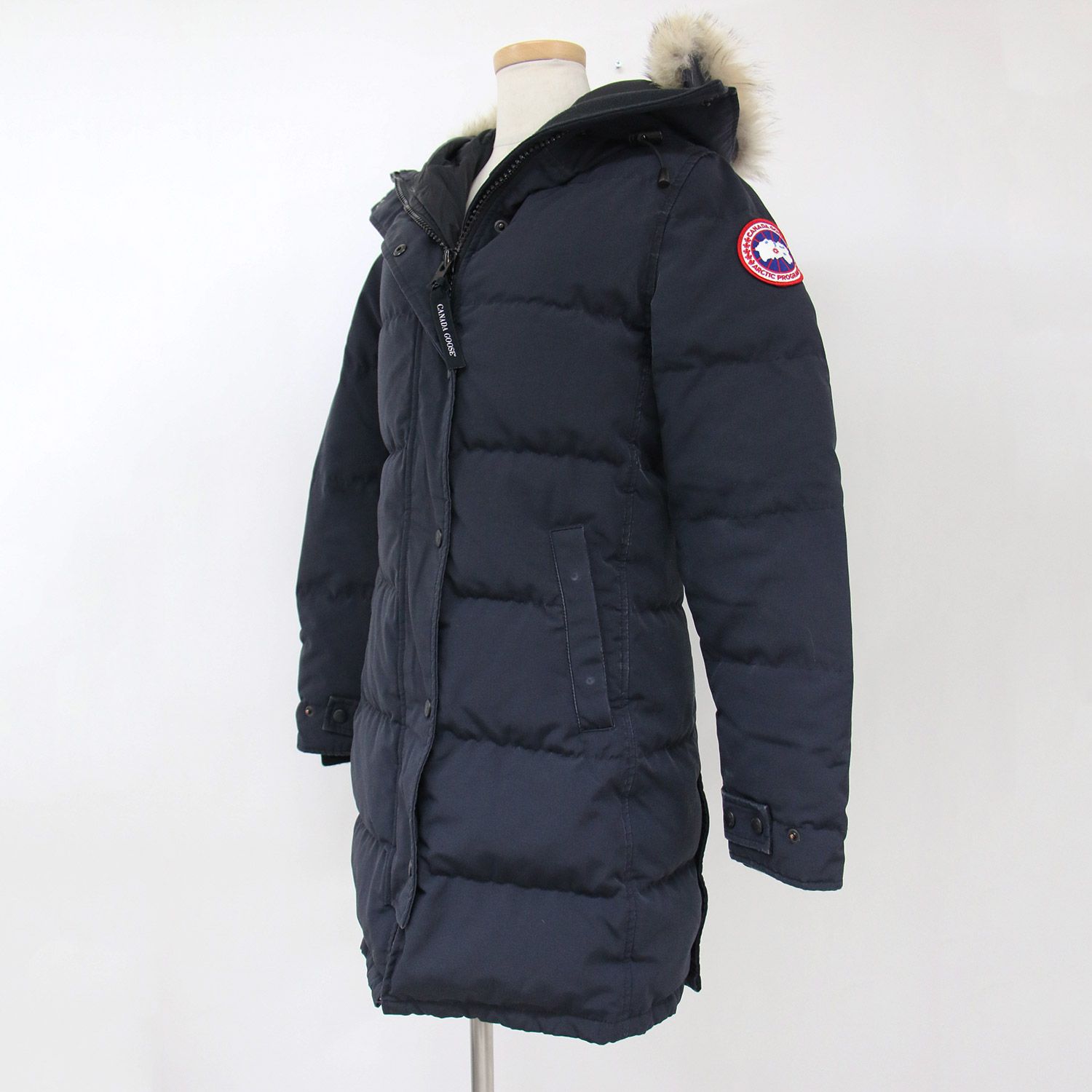 CANADA GOOSE カナダグース ダウン コート ロング ブラック 黒 M ミドル丈 フード ファー MACKENZIE PARKA  マッケンジー アウター ジャケット 防寒【レディース】 - メルカリ