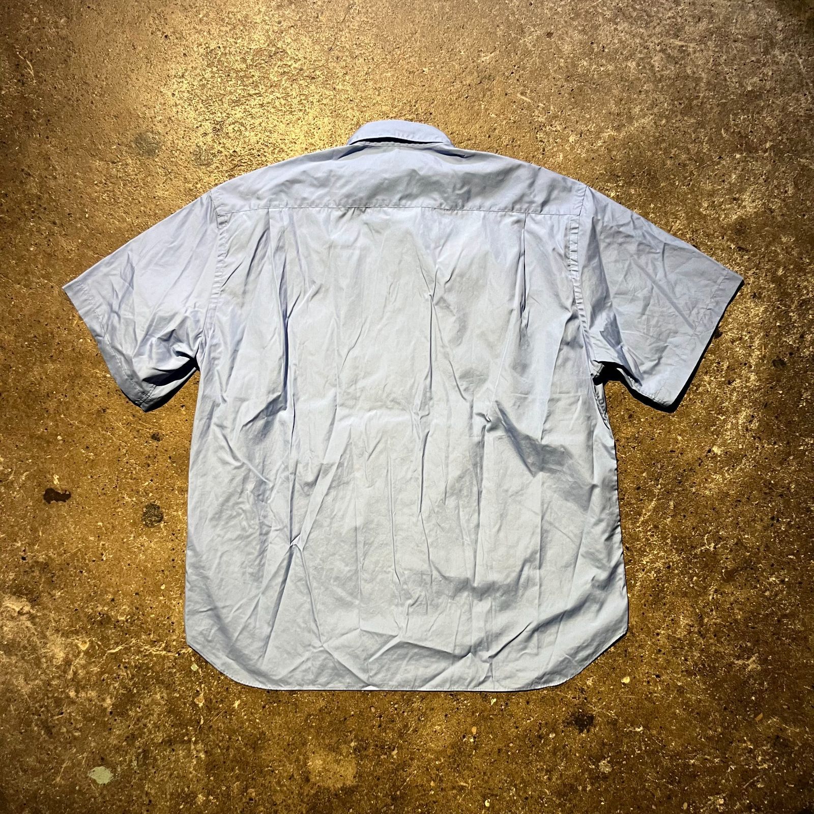 COMME des GARCONS HOMME 24ss 綿ブロードシャツ ロゴ刺繍 半袖 コムデギャルソンオム 2025ss HM-B103 KARIMZIABAT_FR