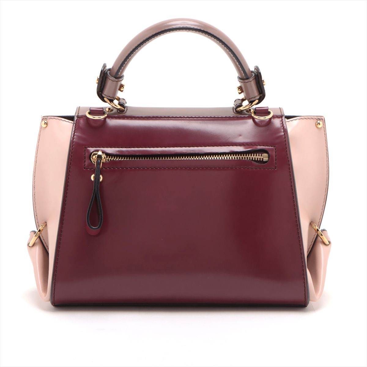 Salvatore Ferragamo(サルヴァトーレフェラガモ) ⁄ ソフィア 