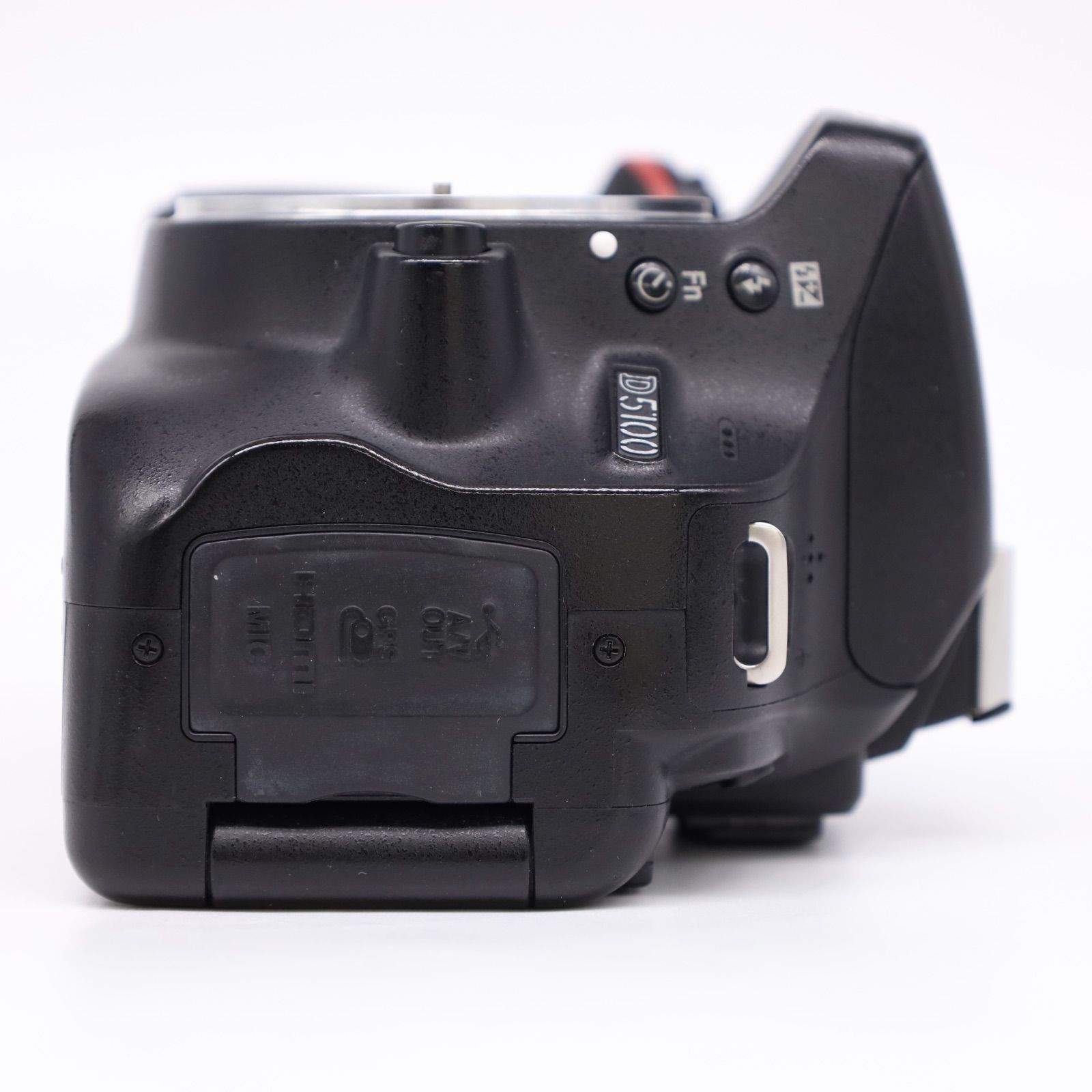 D5100