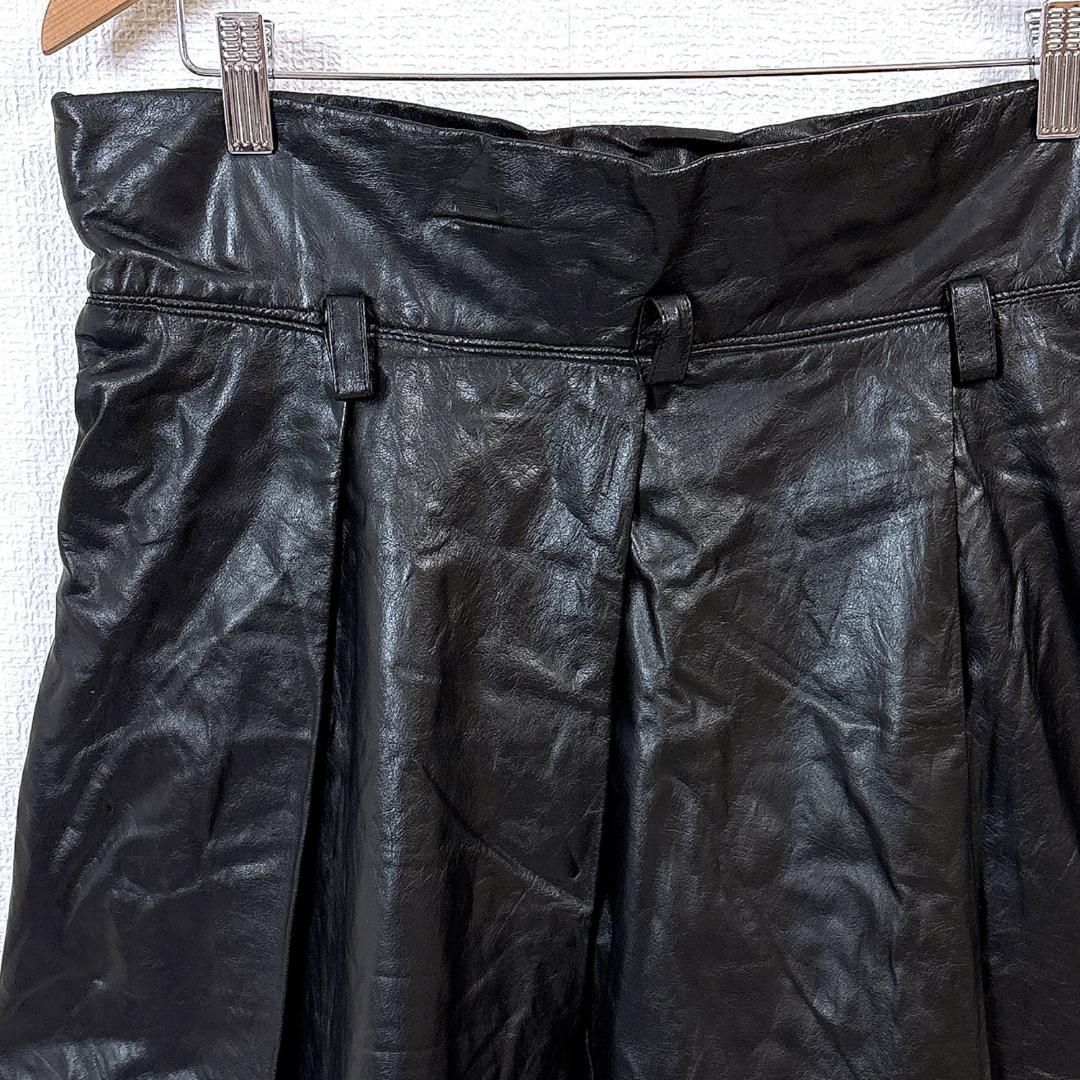 カウレザースカート