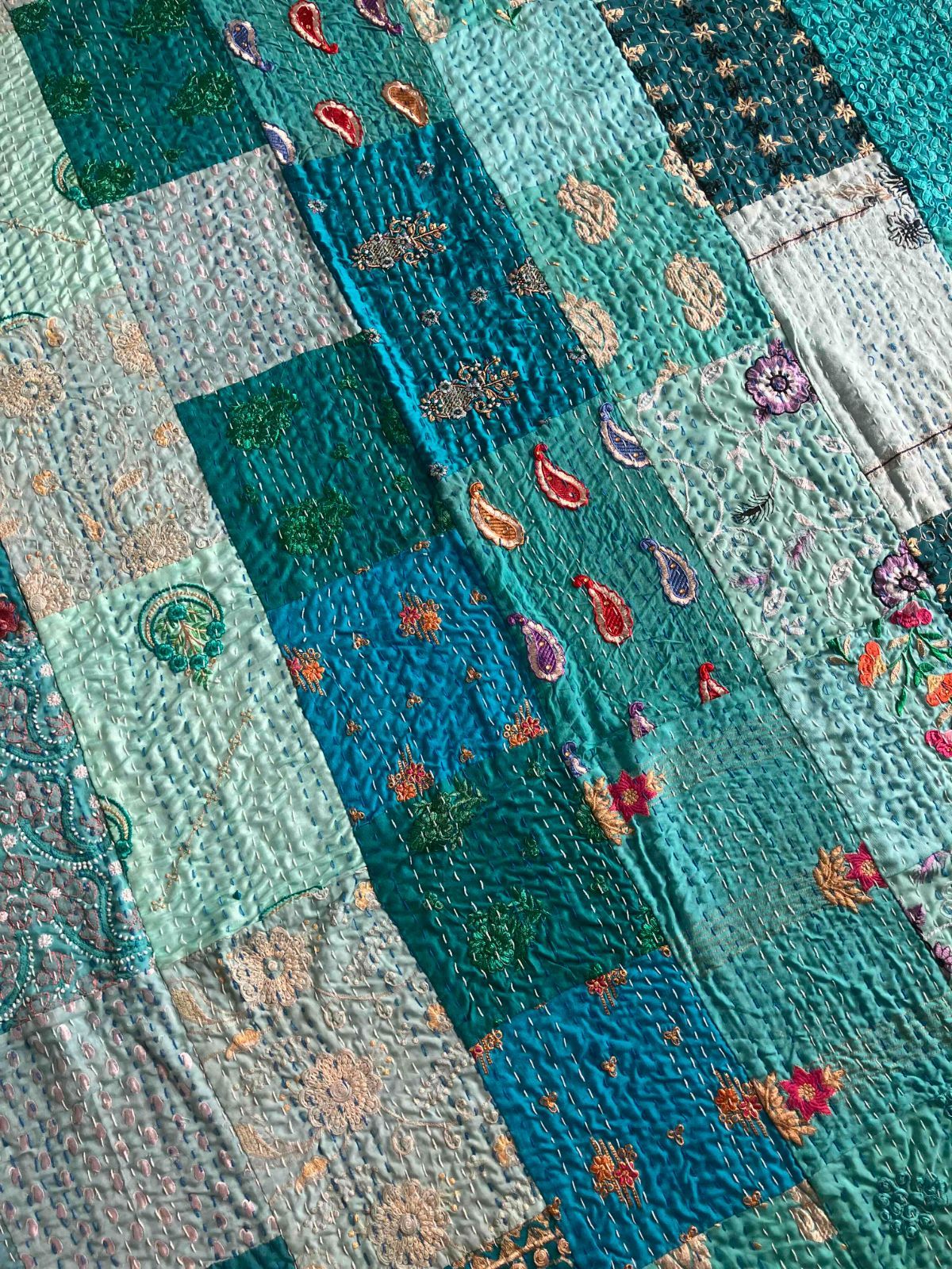 カンタキルト　タペストリー カンタキルト マルチカバー サリーパッチワーク #16 BLUE - メルカリ