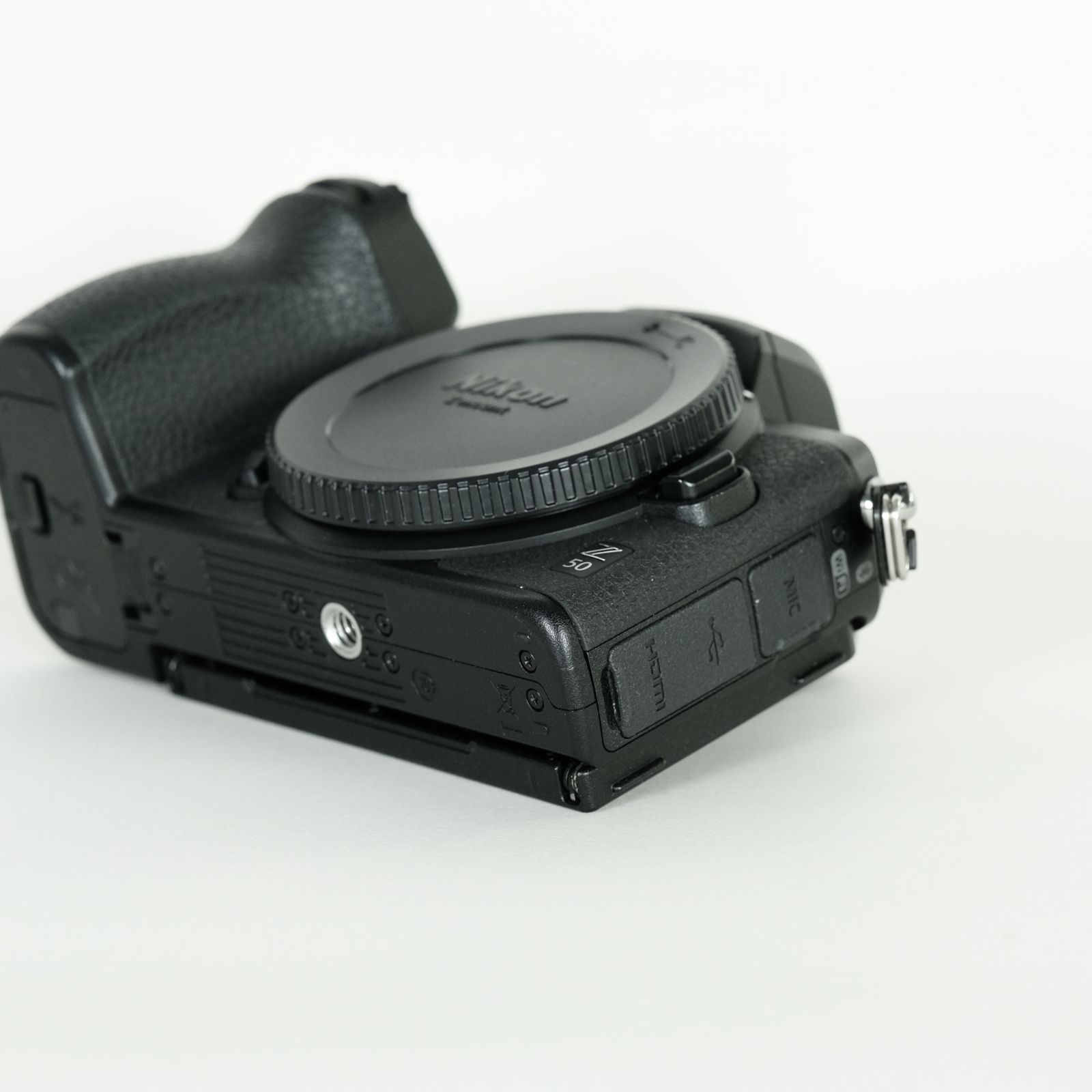 Nikon Z5 本体＋純正バッテリー2個 NIKON デジタル一眼カメラ Z5II ボディ