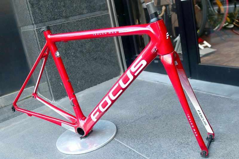 フォーカス FOCUS イザルコマックス IZALCO MAX 2018 XSサイズ