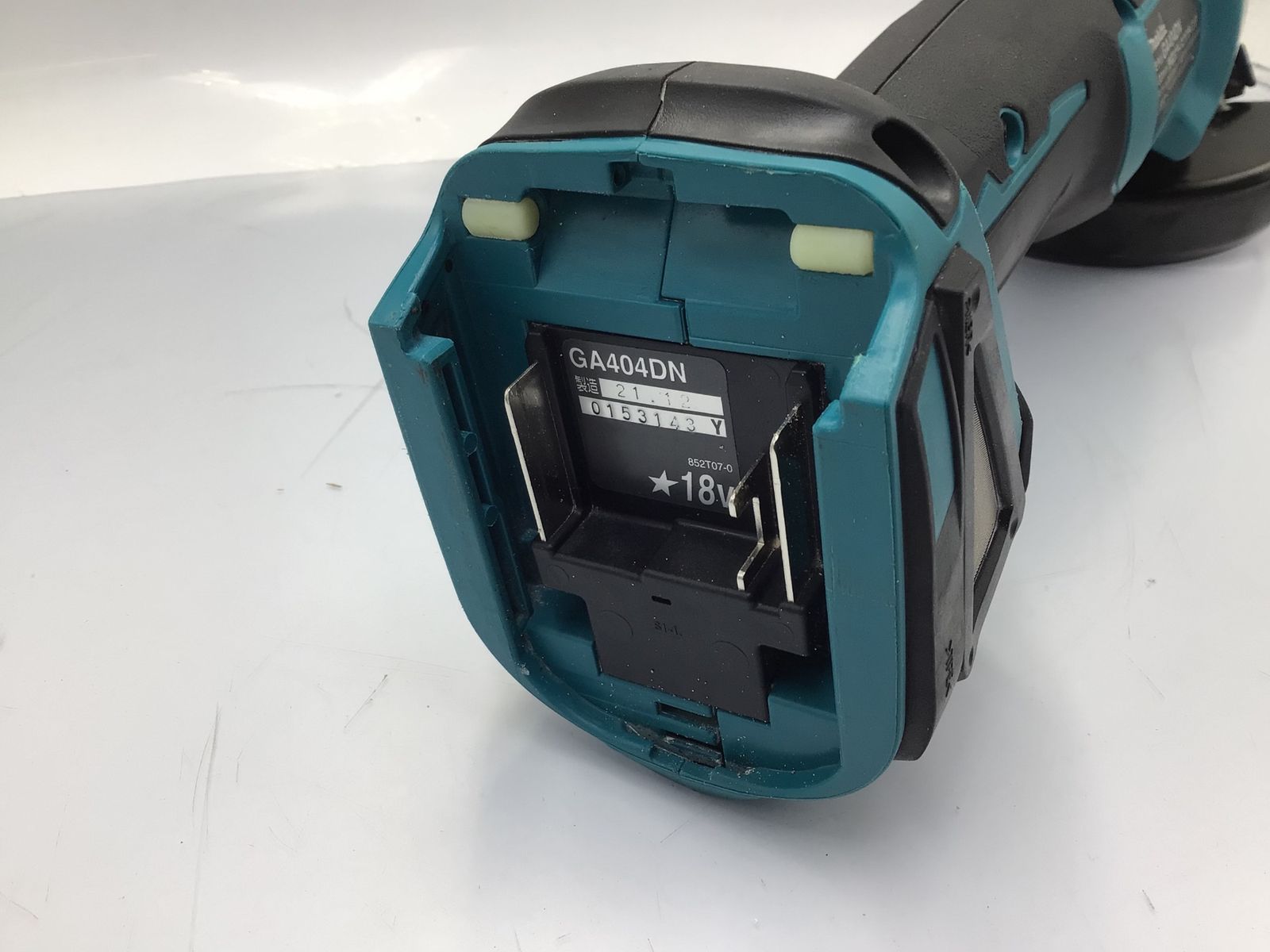 Makita|マキタ 100mm18V充電式ディスクグラインダ