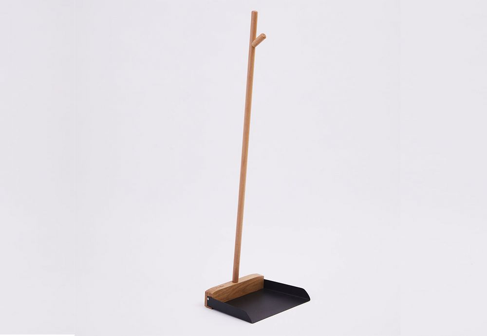 DUSTPAN