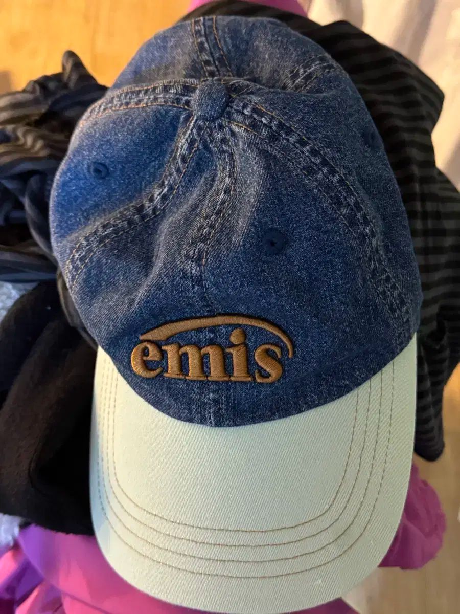 DENIM