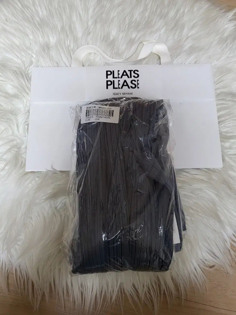 プリーツプリーツ 6月 パンツ BLUE GRAY 4サイズ PP31JF165 PLEATS