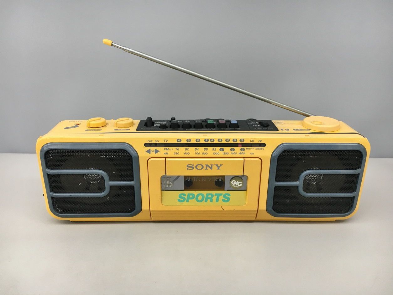 ジャンク❗SONY　CFS-V75 SPORTSラジカセ　激レア 最終値下げ ジャンク❗SONY CFS-V75 SPORTSラジカセ 激レア 最終値下げ