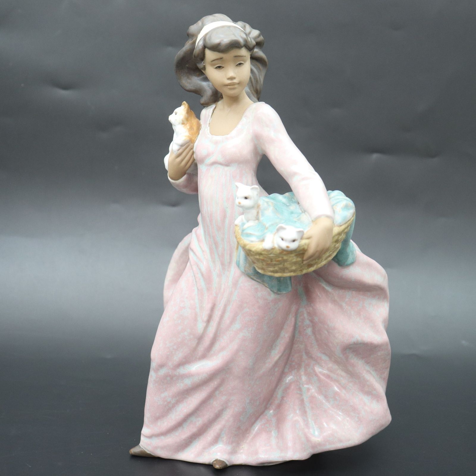 LLADRÓ 少女像 陶器製 置物