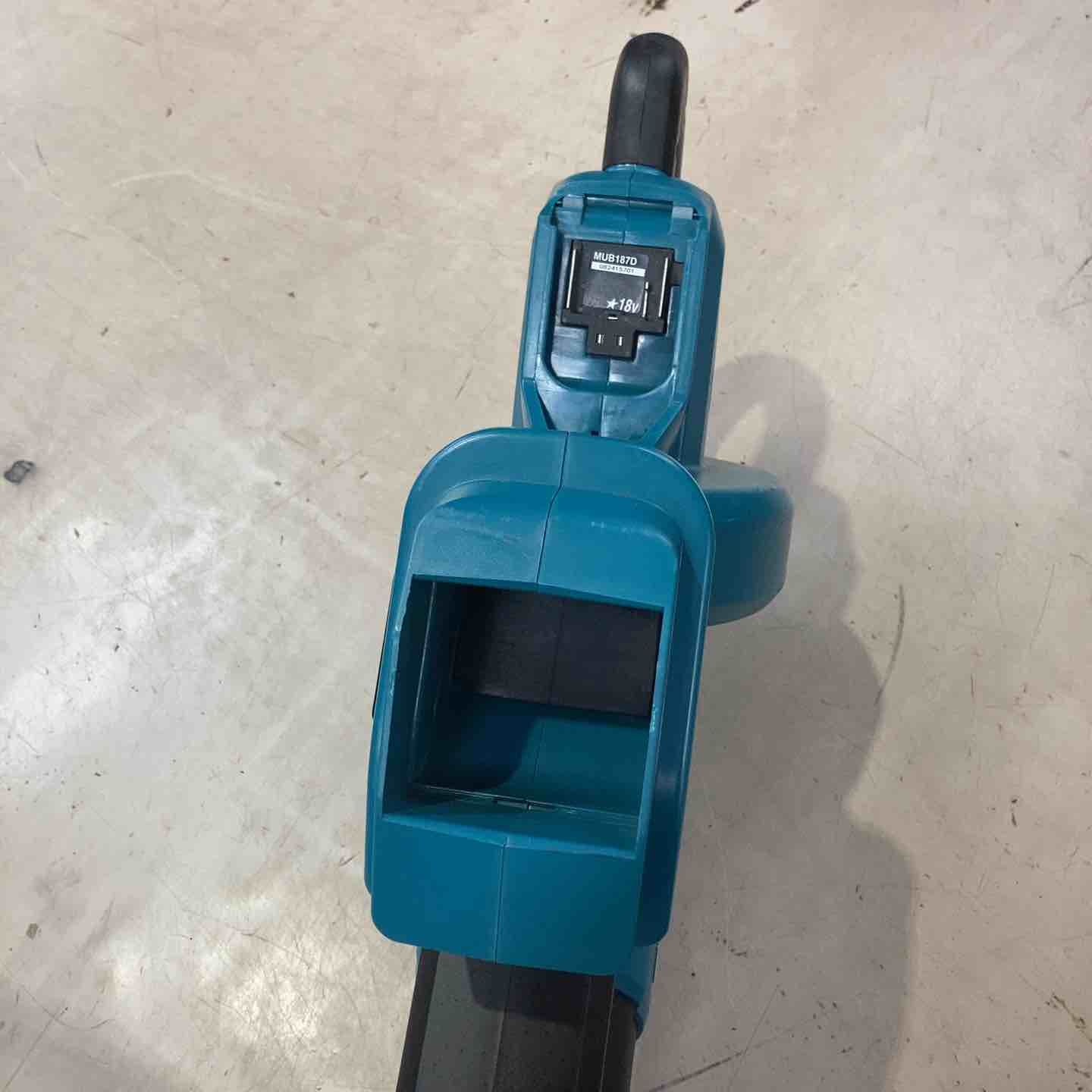 ☆マキタ(makita) コードレスブロワ集じん機 MUB187DZ【町田店