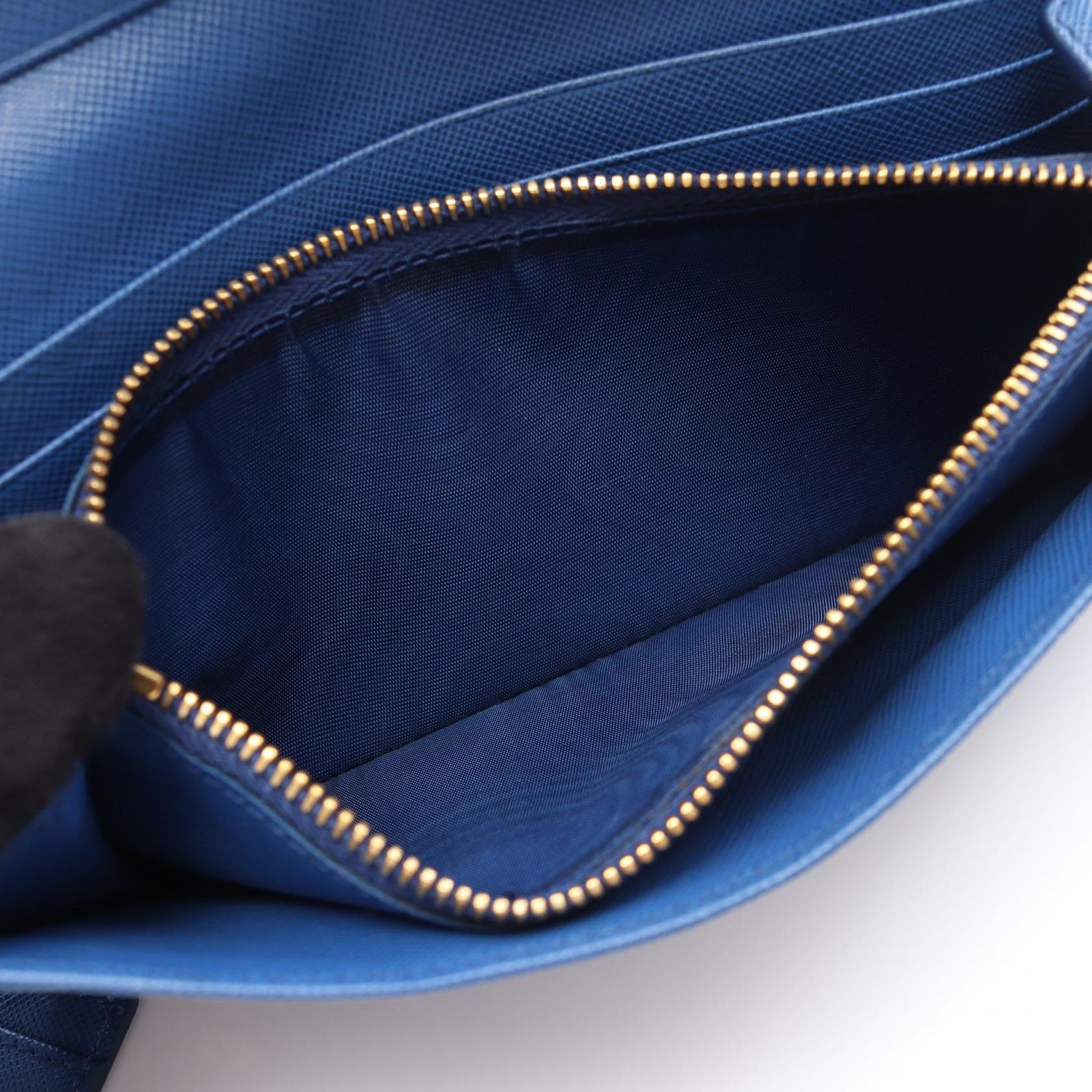 プラダ PRADA 二つ折り長財布 SAFFIANO 1M1132 ブルー サフィアーノ